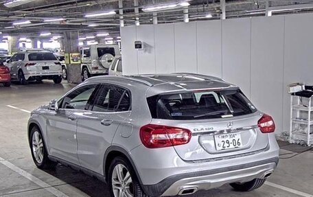 Mercedes-Benz GLA, 2015 год, 1 100 000 рублей, 4 фотография