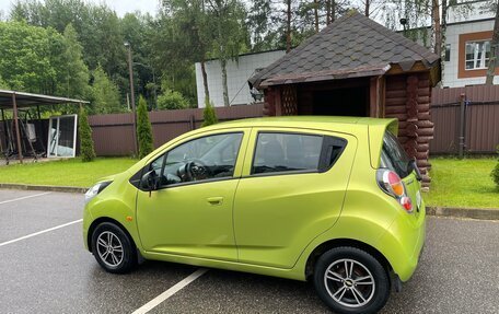 Chevrolet Spark III, 2012 год, 580 000 рублей, 3 фотография