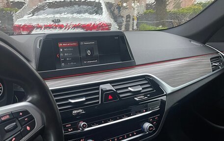 BMW 5 серия, 2017 год, 2 780 000 рублей, 11 фотография