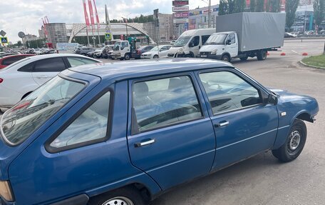 ИЖ 2126 «Ода», 2003 год, 70 000 рублей, 2 фотография