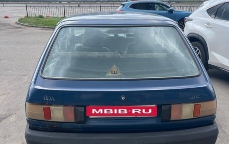 ИЖ 2126 «Ода», 2003 год, 70 000 рублей, 4 фотография