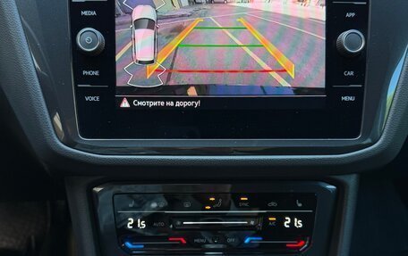 Volkswagen Tiguan II, 2021 год, 2 600 000 рублей, 13 фотография