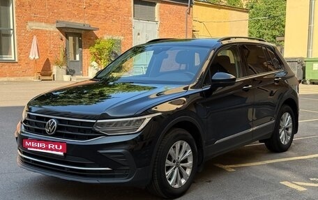 Volkswagen Tiguan II, 2021 год, 2 600 000 рублей, 8 фотография