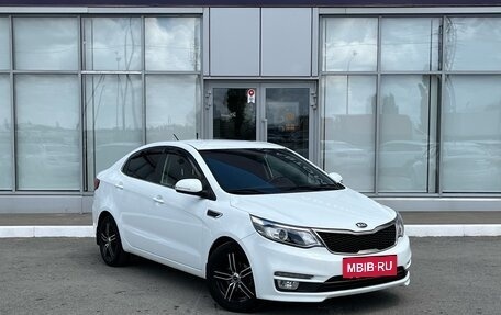 KIA Rio III рестайлинг, 2016 год, 1 330 000 рублей, 3 фотография