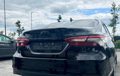 Toyota Camry, 2020 год, 3 100 000 рублей, 5 фотография