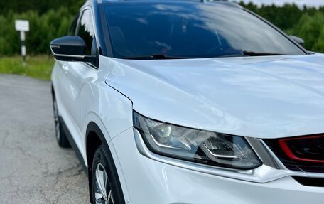 Geely Coolray I, 2022 год, 1 960 000 рублей, 9 фотография