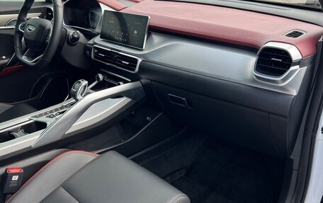 Geely Coolray I, 2022 год, 1 960 000 рублей, 17 фотография