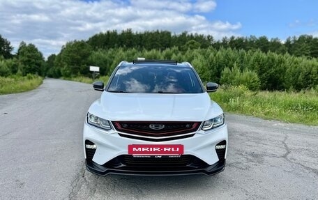 Geely Coolray I, 2022 год, 1 960 000 рублей, 2 фотография