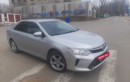 Toyota Camry, 2015 год, 2 200 000 рублей, 4 фотография