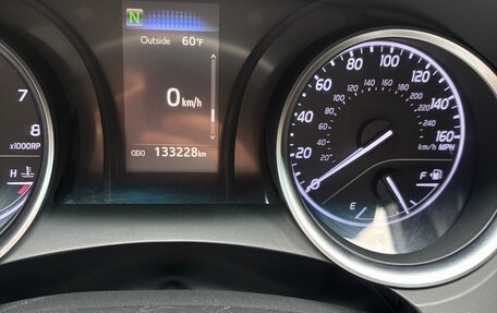 Toyota Camry, 2018 год, 2 300 000 рублей, 8 фотография