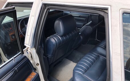 Lincoln Town Car II, 1989 год, 5 000 000 рублей, 10 фотография