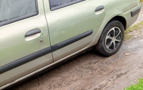 Renault Symbol I, 2002 год, 250 000 рублей, 18 фотография