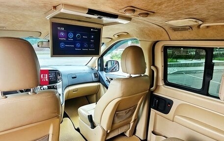 Hyundai H-1 II рестайлинг, 2016 год, 2 700 000 рублей, 14 фотография