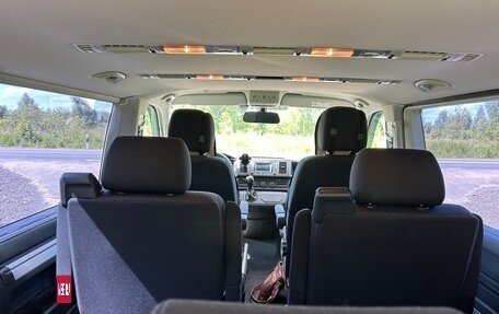 Volkswagen Multivan T6 рестайлинг, 2015 год, 4 300 000 рублей, 17 фотография