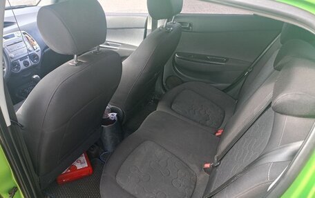 Hyundai i20 IB рестайлинг, 2010 год, 870 000 рублей, 6 фотография