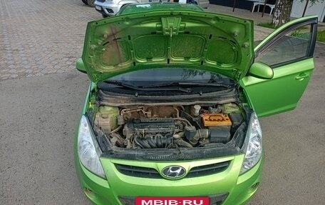 Hyundai i20 IB рестайлинг, 2010 год, 870 000 рублей, 10 фотография