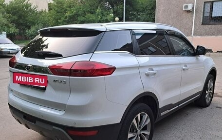 Geely Atlas I, 2021 год, 1 785 000 рублей, 10 фотография