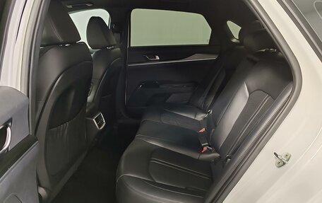 KIA K5, 2021 год, 2 500 000 рублей, 11 фотография