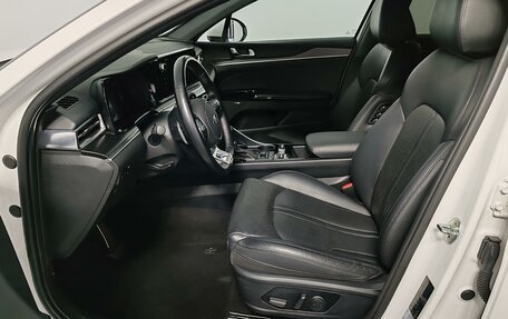 KIA K5, 2021 год, 2 500 000 рублей, 15 фотография