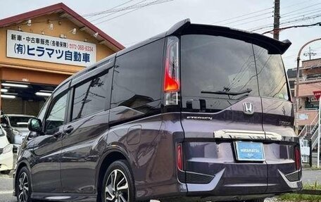 Honda Stepwgn IV, 2020 год, 1 490 000 рублей, 4 фотография