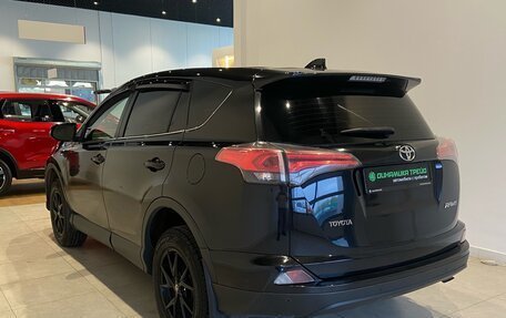 Toyota RAV4, 2015 год, 1 830 000 рублей, 5 фотография