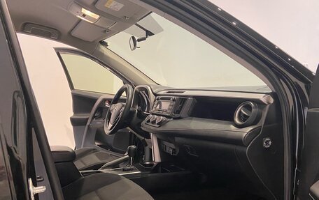 Toyota RAV4, 2015 год, 1 830 000 рублей, 9 фотография