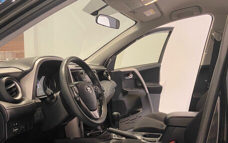 Toyota RAV4, 2015 год, 1 830 000 рублей, 16 фотография