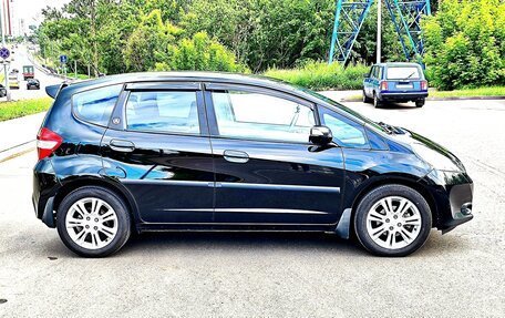 Honda Jazz II рестайлинг, 2011 год, 890 000 рублей, 3 фотография