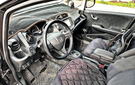 Honda Jazz II рестайлинг, 2011 год, 890 000 рублей, 22 фотография