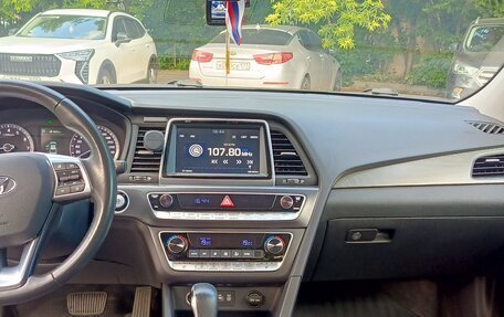 Hyundai Sonata VII, 2017 год, 2 400 000 рублей, 10 фотография