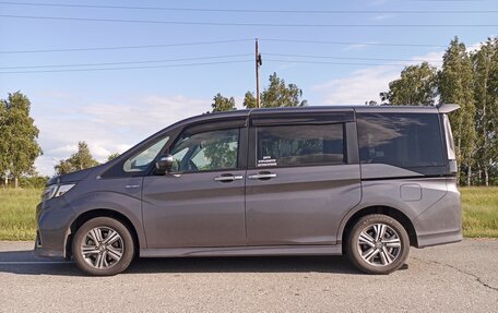 Honda Stepwgn IV, 2019 год, 2 750 000 рублей, 3 фотография