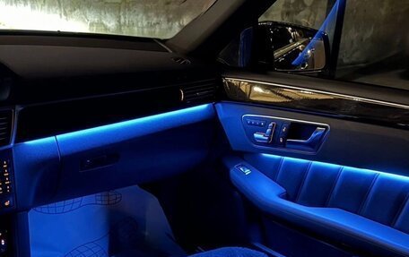 Mercedes-Benz E-Класс, 2012 год, 3 000 000 рублей, 5 фотография