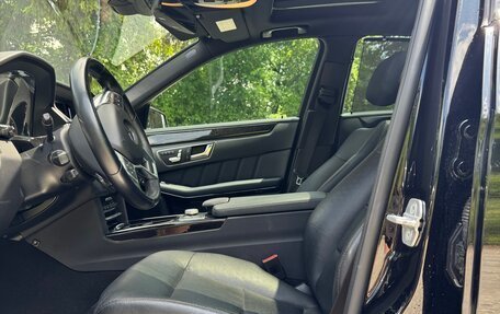 Mercedes-Benz E-Класс, 2012 год, 3 000 000 рублей, 7 фотография