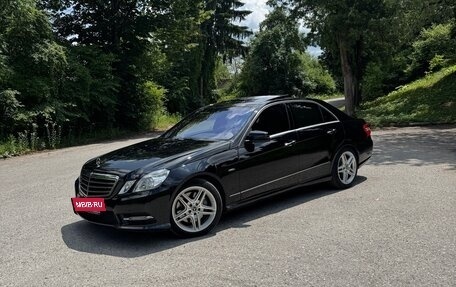 Mercedes-Benz E-Класс, 2012 год, 3 000 000 рублей, 4 фотография