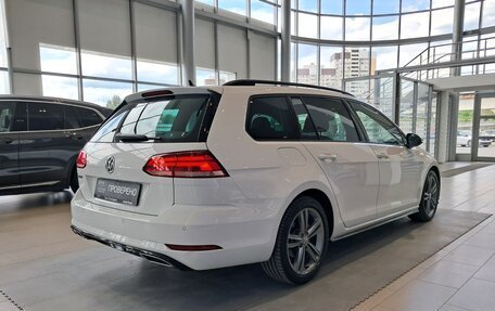Volkswagen Golf VII, 2019 год, 1 797 000 рублей, 9 фотография