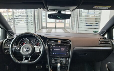 Volkswagen Golf VII, 2019 год, 1 797 000 рублей, 18 фотография