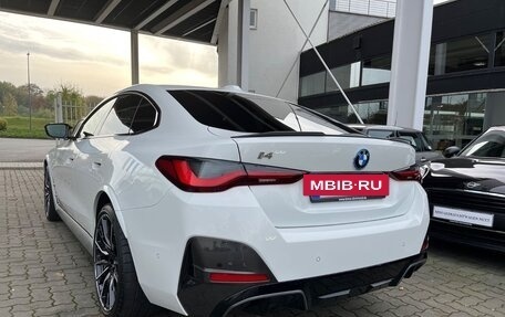 BMW i4, 2022 год, 7 200 000 рублей, 5 фотография