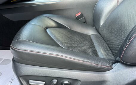 Toyota Camry, 2021 год, 3 360 000 рублей, 13 фотография