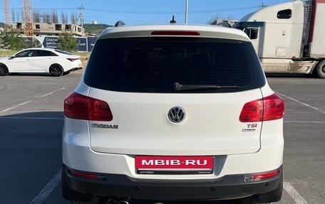 Volkswagen Tiguan I, 2015 год, 1 600 000 рублей, 4 фотография