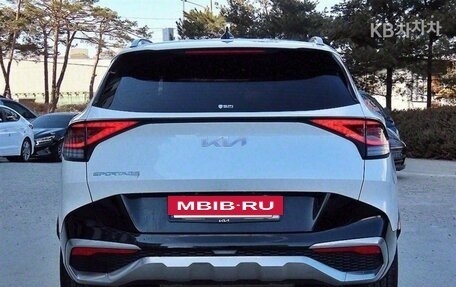 KIA Sportage IV рестайлинг, 2022 год, 2 343 000 рублей, 3 фотография