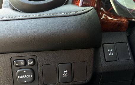 Toyota RAV4, 2015 год, 1 900 000 рублей, 8 фотография