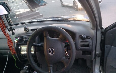 Mazda Capella, 2002 год, 330 000 рублей, 11 фотография