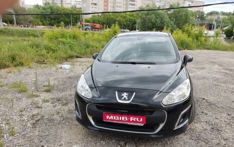 Peugeot 308 II, 2011 год, 550 000 рублей, 1 фотография