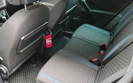 Volkswagen Tiguan II, 2019 год, 3 100 000 рублей, 10 фотография