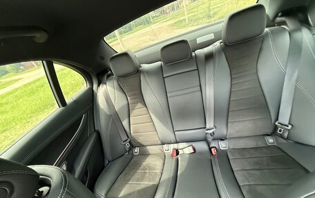 Mercedes-Benz E-Класс, 2018 год, 3 850 000 рублей, 6 фотография