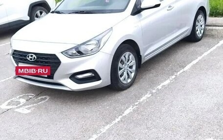 Hyundai Solaris II рестайлинг, 2019 год, 1 700 000 рублей, 7 фотография