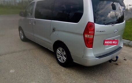 Hyundai Grand Starex Grand Starex I рестайлинг 2, 2009 год, 1 000 000 рублей, 9 фотография