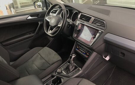 Volkswagen Tiguan II, 2021 год, 3 490 000 рублей, 4 фотография