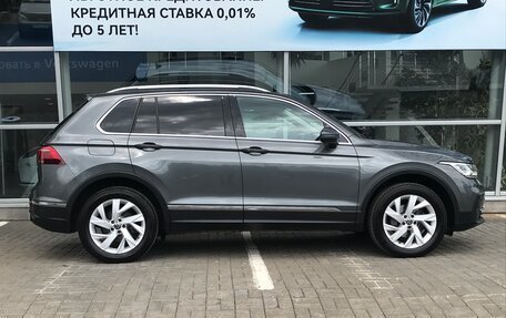 Volkswagen Tiguan II, 2021 год, 3 490 000 рублей, 12 фотография