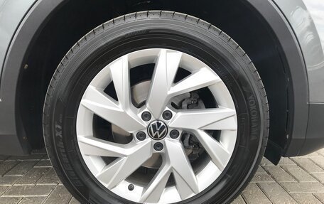 Volkswagen Tiguan II, 2021 год, 3 490 000 рублей, 13 фотография